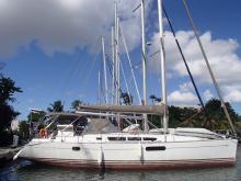  Sun Odyssey 44 I : In the marina